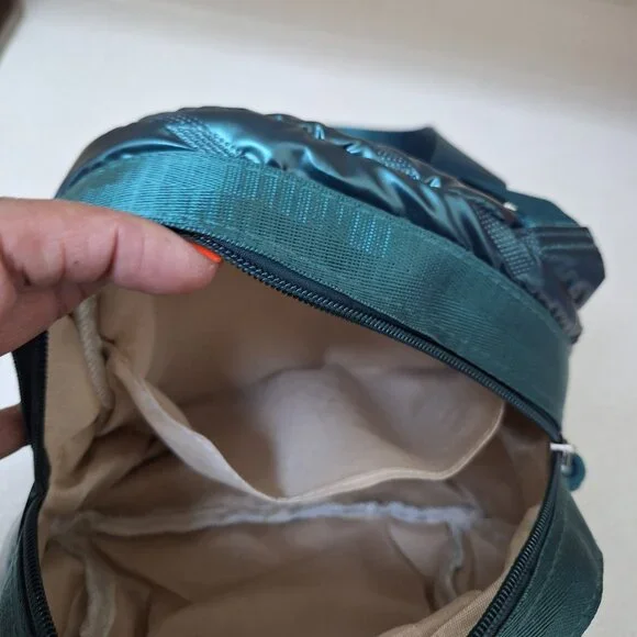 NEW FASHION HANDBAG. - Picture 4 of 4